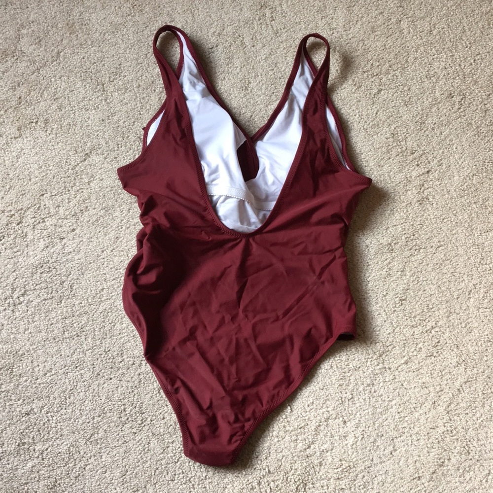 Bathing suit - Picture 2 of 2